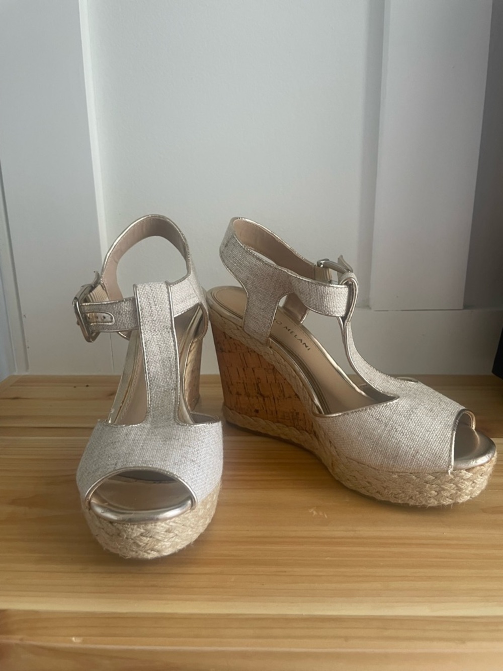 ANTONIO MELANI Natural Linen-Tone Espadrille Wedges